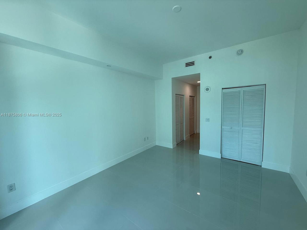 Real estate property located at 951 Brickell Ave #1010, Miami-dade, The Plaza 901 Brickell Co, Miami, FL