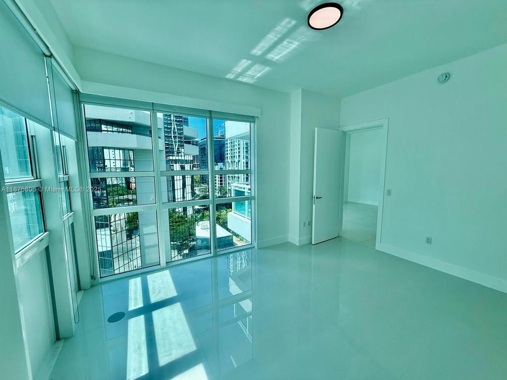 Real estate property located at 951 Brickell Ave #1010, Miami-dade, The Plaza 901 Brickell Co, Miami, FL