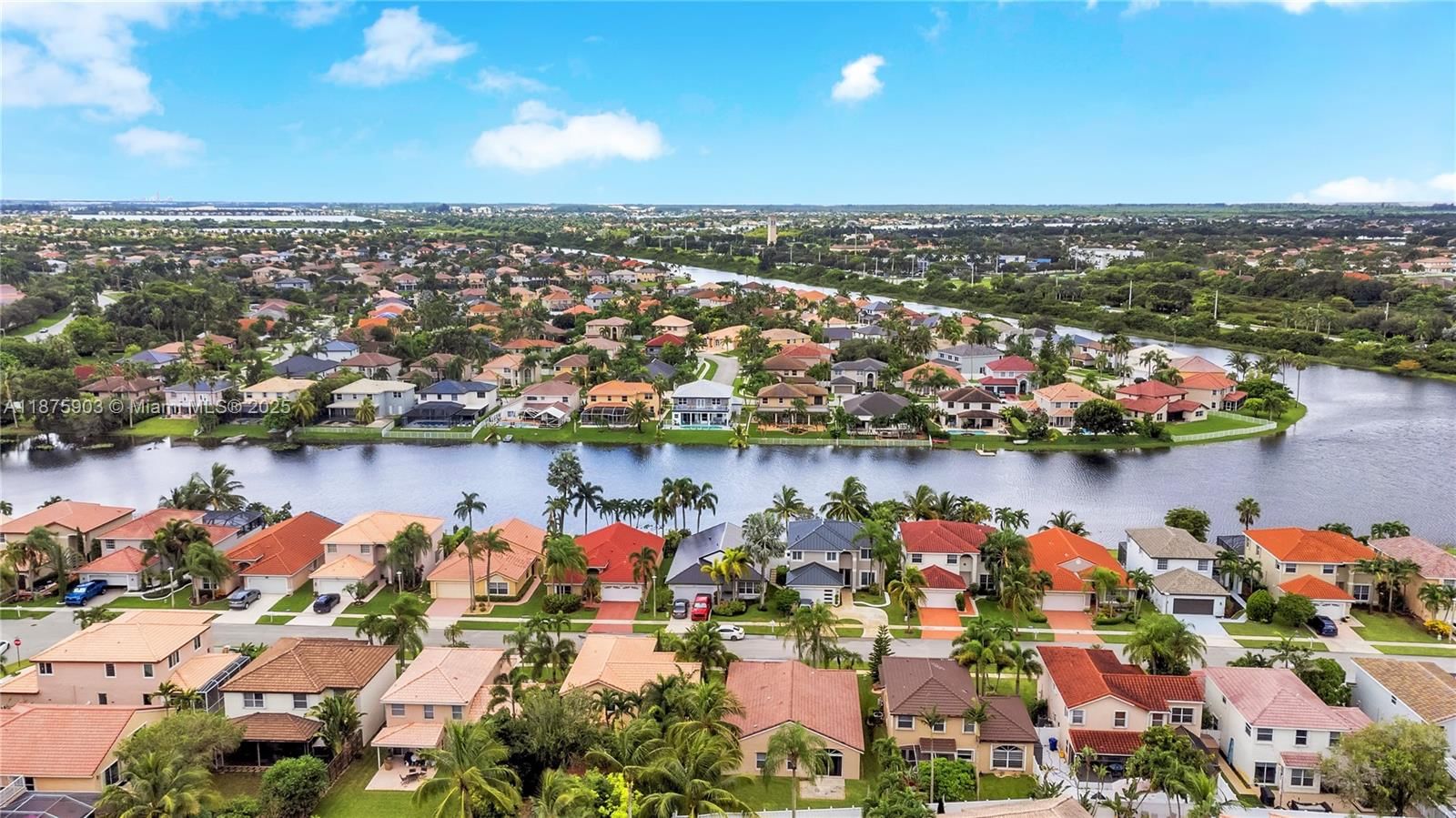 Real estate property located at 18033 20th St, Broward, Silver Lakes Phase Iii, Miramar, FL