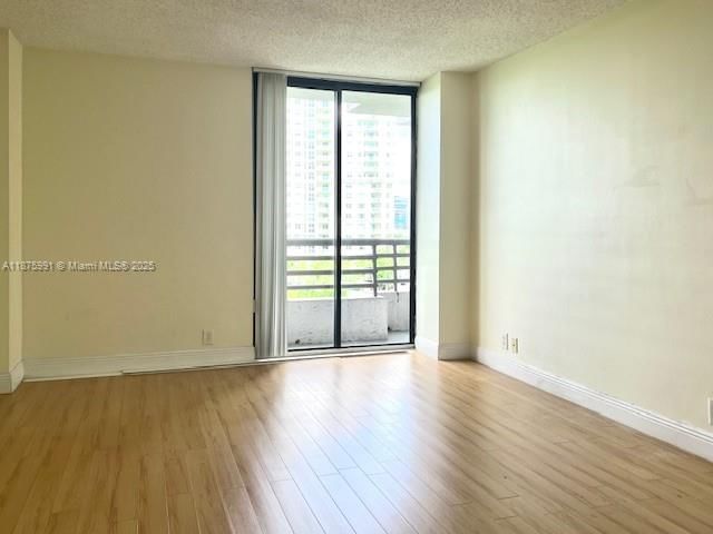 Real estate property located at 3300 191st St #703, Miami-dade, Parc Central Aventura Sou, Aventura, FL