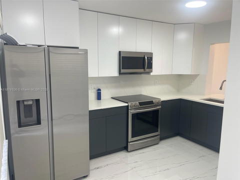 Real estate property located at 161 Laurel Dr #702, Broward, Laurels At Margate Condo, Margate, FL