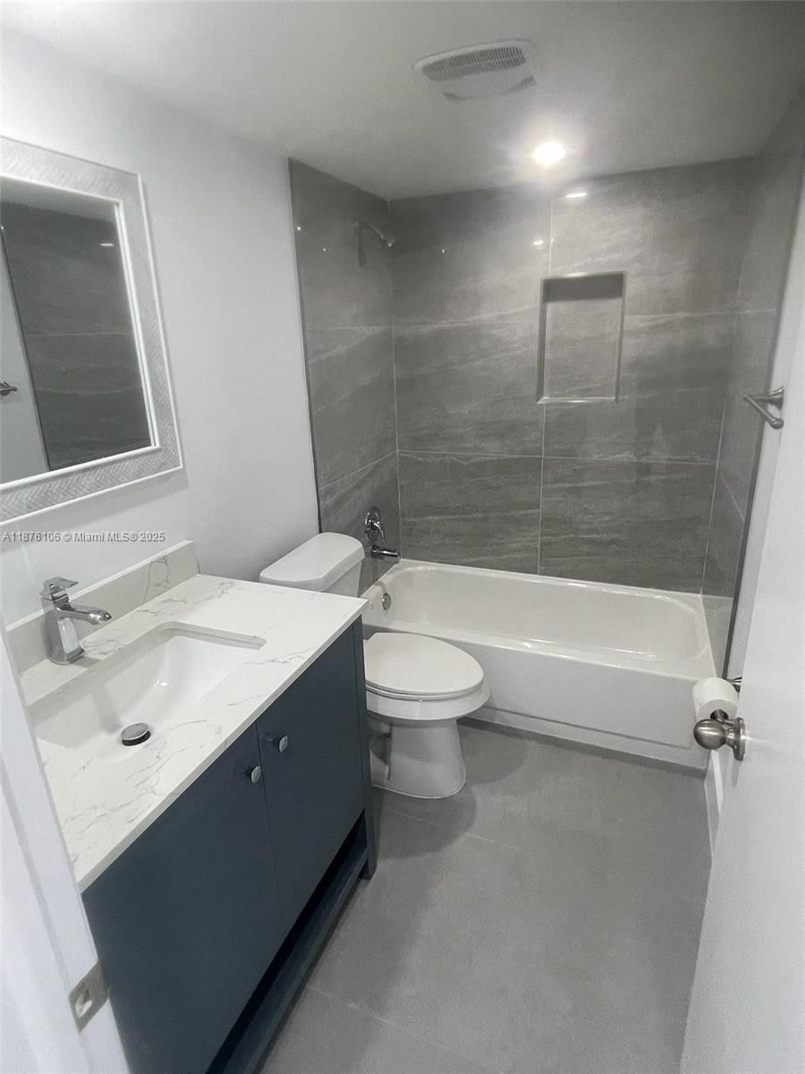 Real estate property located at 161 Laurel Dr #702, Broward, Laurels At Margate Condo, Margate, FL