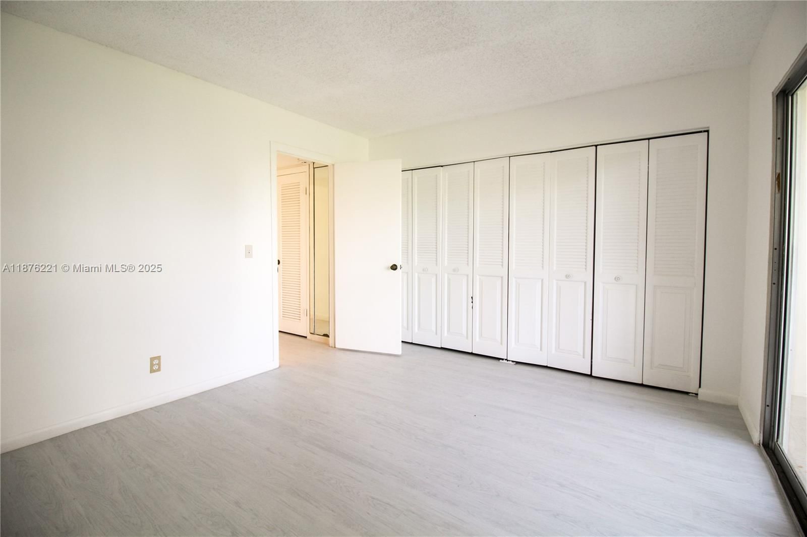 Real estate property located at 319 Newport V #319, Broward, Newport V Condo, Deerfield Beach, FL
