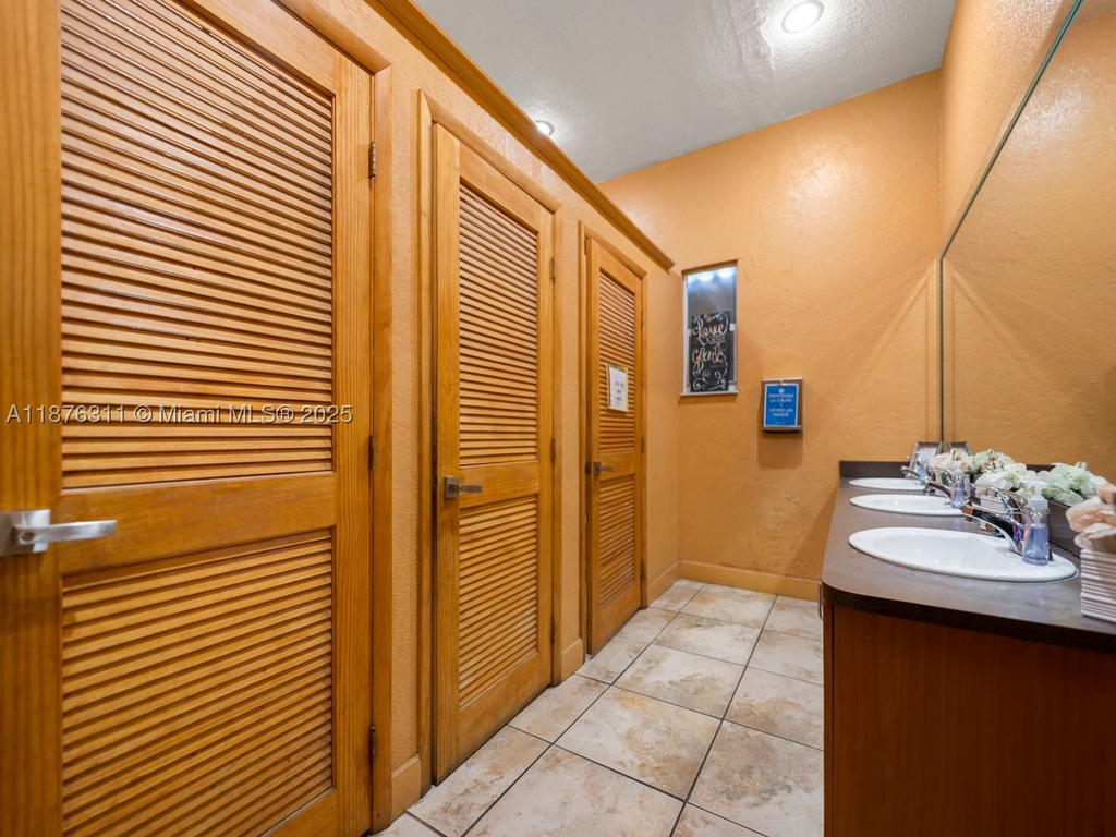 Real estate property located at 3001 22nd Ave, Miami-dade, Miami, FL