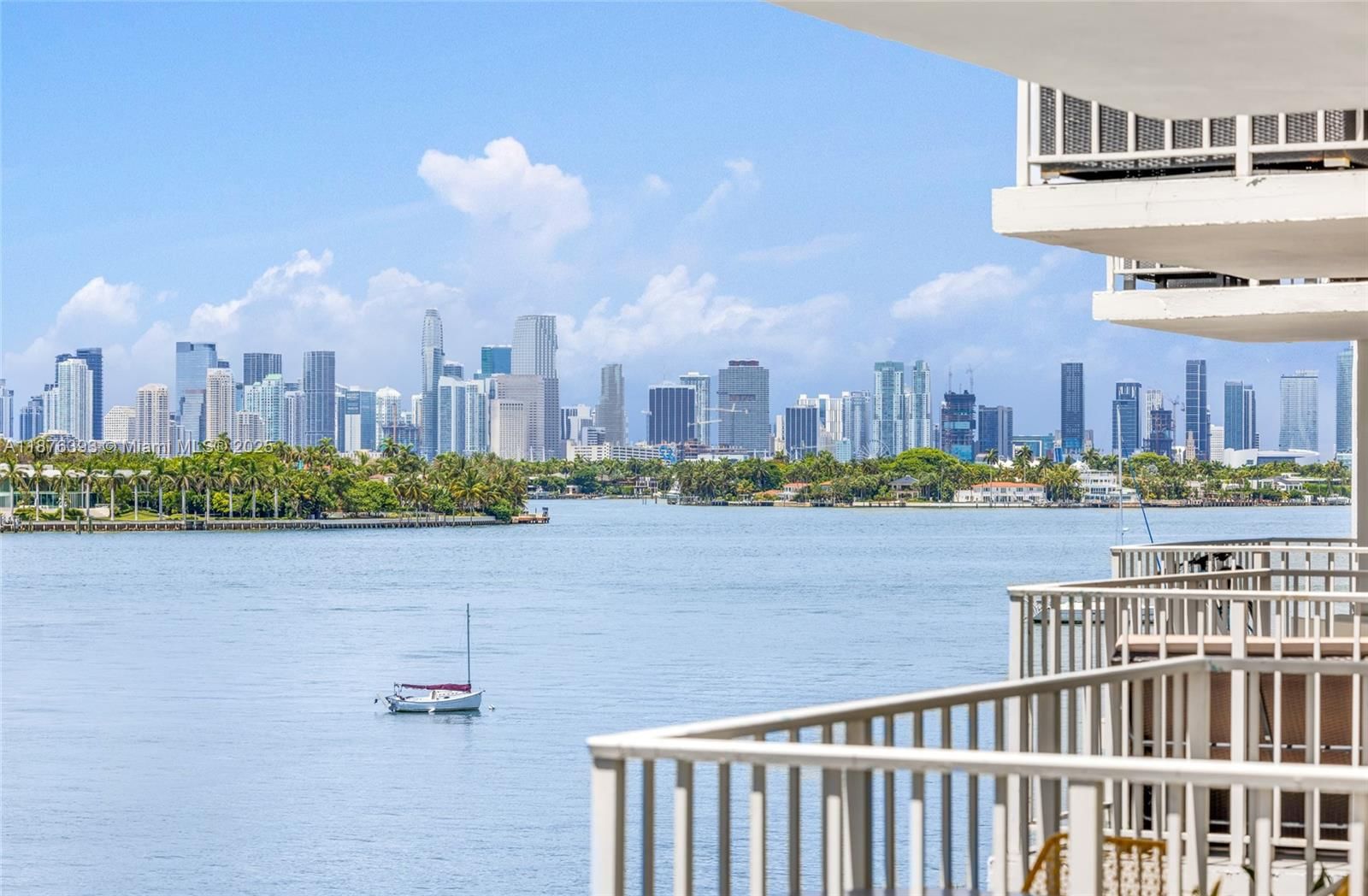 Real estate property located at 1228 West Ave #312, Miami-dade, Bayview Terrace Condo, Miami Beach, FL