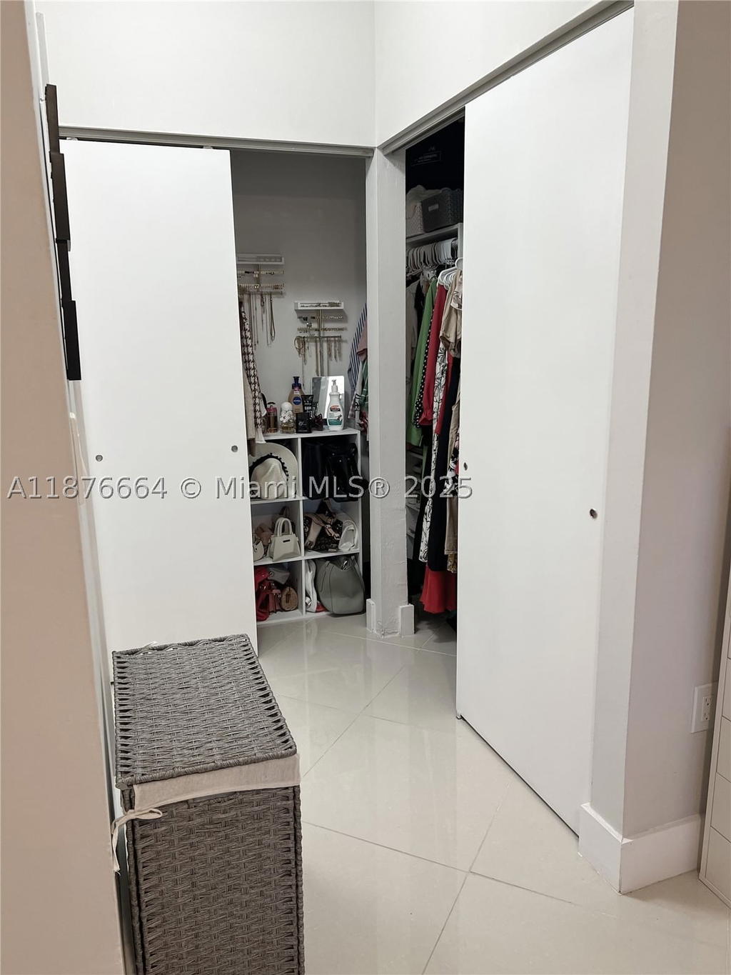 Real estate property located at 1851 96th Ter #6B, Broward, Reflections At Pembroke P, Pembroke Pines, FL