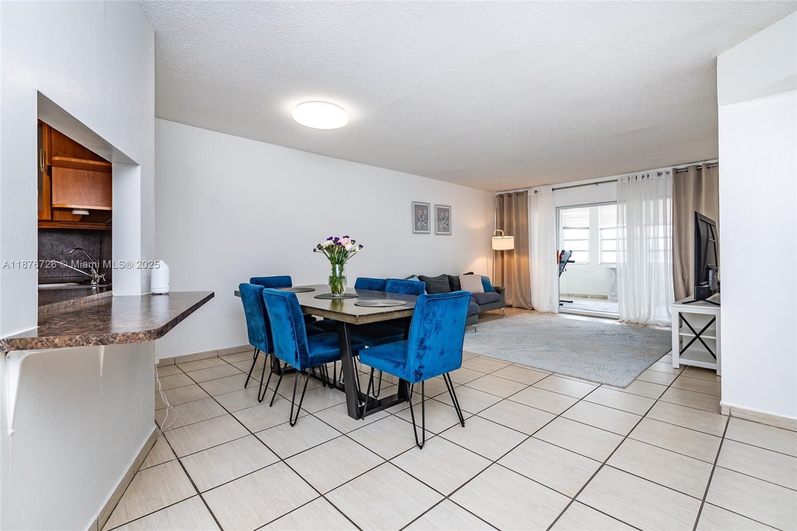 Real estate property located at 1750 191st St #708-2, Miami-dade, Jade Winds Group-daisy Ga, Miami, FL