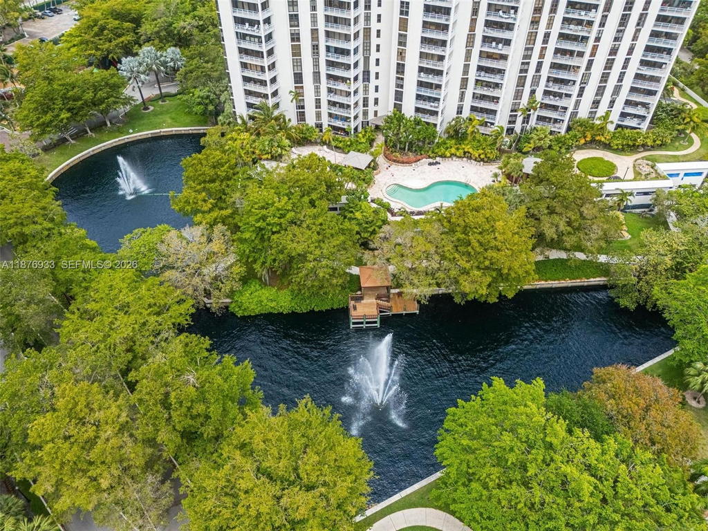 Real estate property located at 2000 Towerside Ter #1407, Miami-dade, Towers Of Quayside Condo, Miami, FL