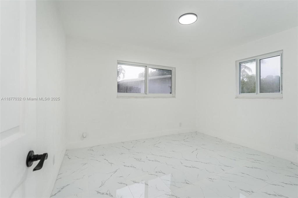 Real estate property located at 4731 12th St, Broward, Flair Sub No 2, Lauderhill, FL