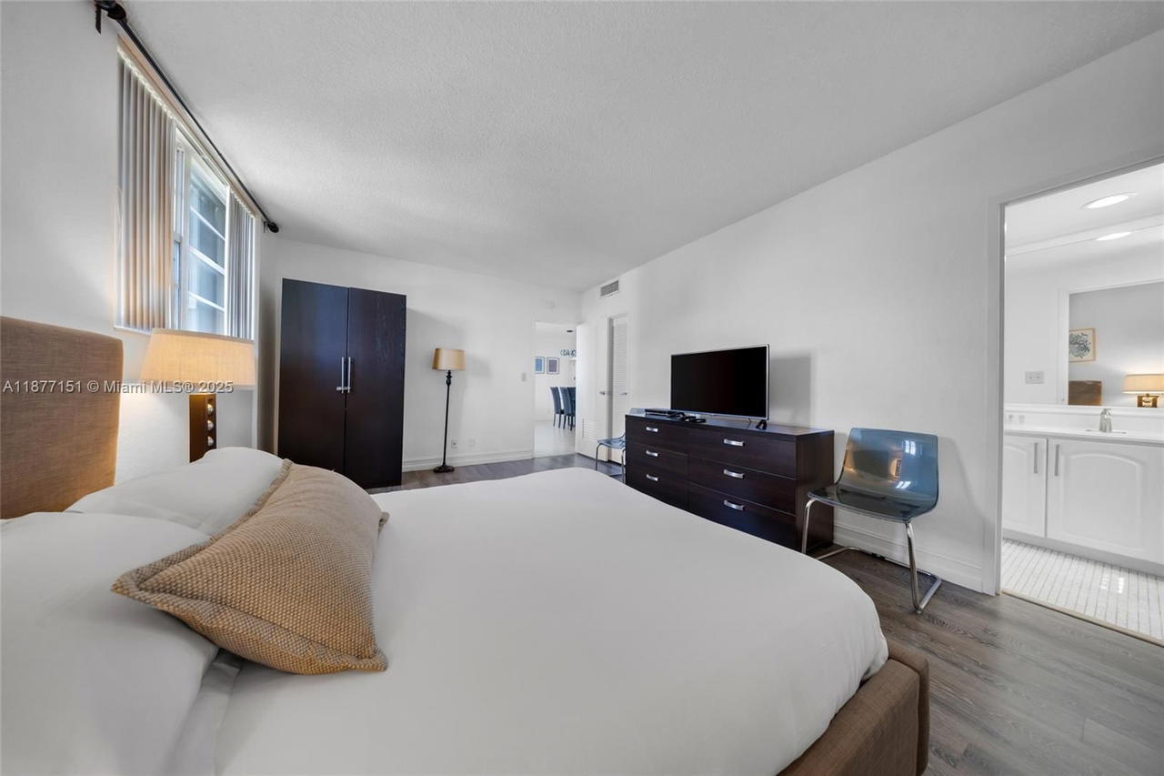 Real estate property located at 3901 Ocean Dr #7P, Broward, Tides On Hollywood Beach, Hollywood, FL