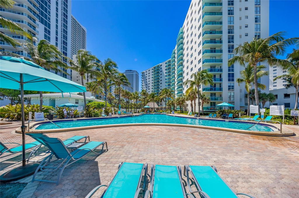 Real estate property located at 3901 Ocean Dr #7P, Broward, Tides On Hollywood Beach, Hollywood, FL