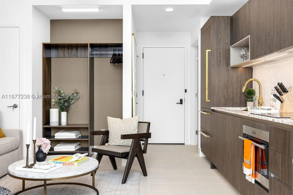 Real estate property located at 159 6th St #5112, Miami-dade, Natiivo / Gale Residences, Miami, FL