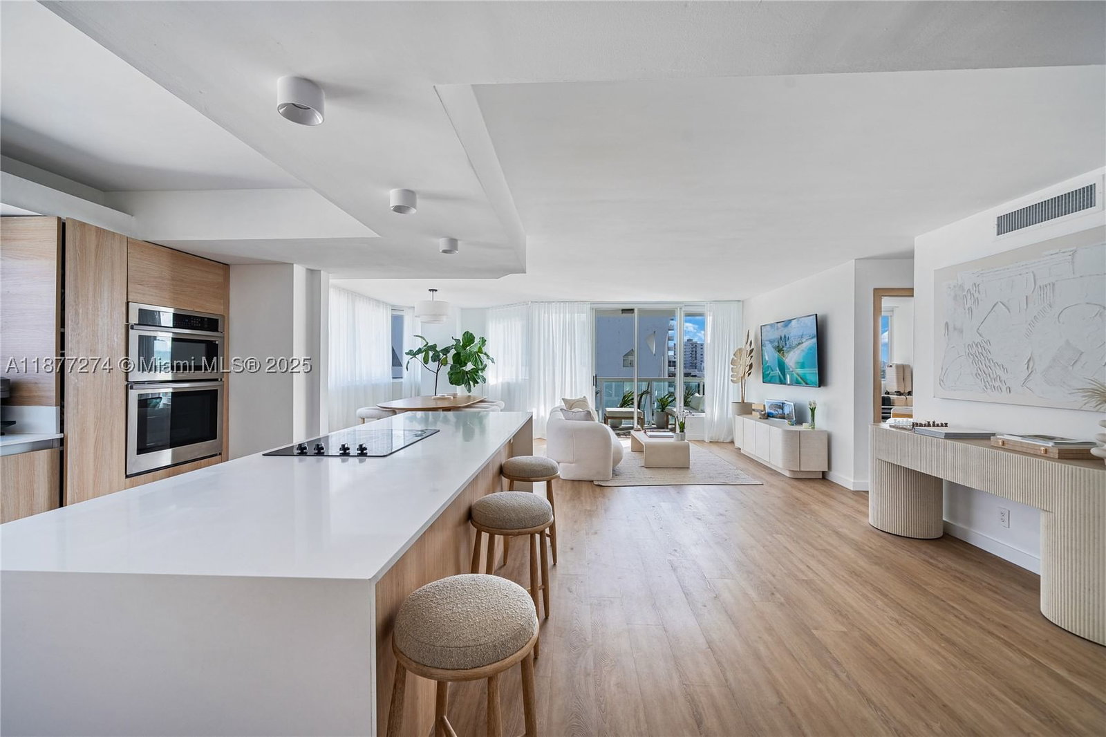 Real estate property located at 3411 Indian Creek Dr #704, Miami-dade, King David Towers Condo, Miami Beach, FL