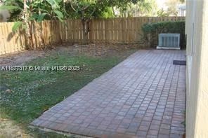 Real estate property located at 7733 17th Ct, Broward, Walnut Creek, Pembroke Pines, FL