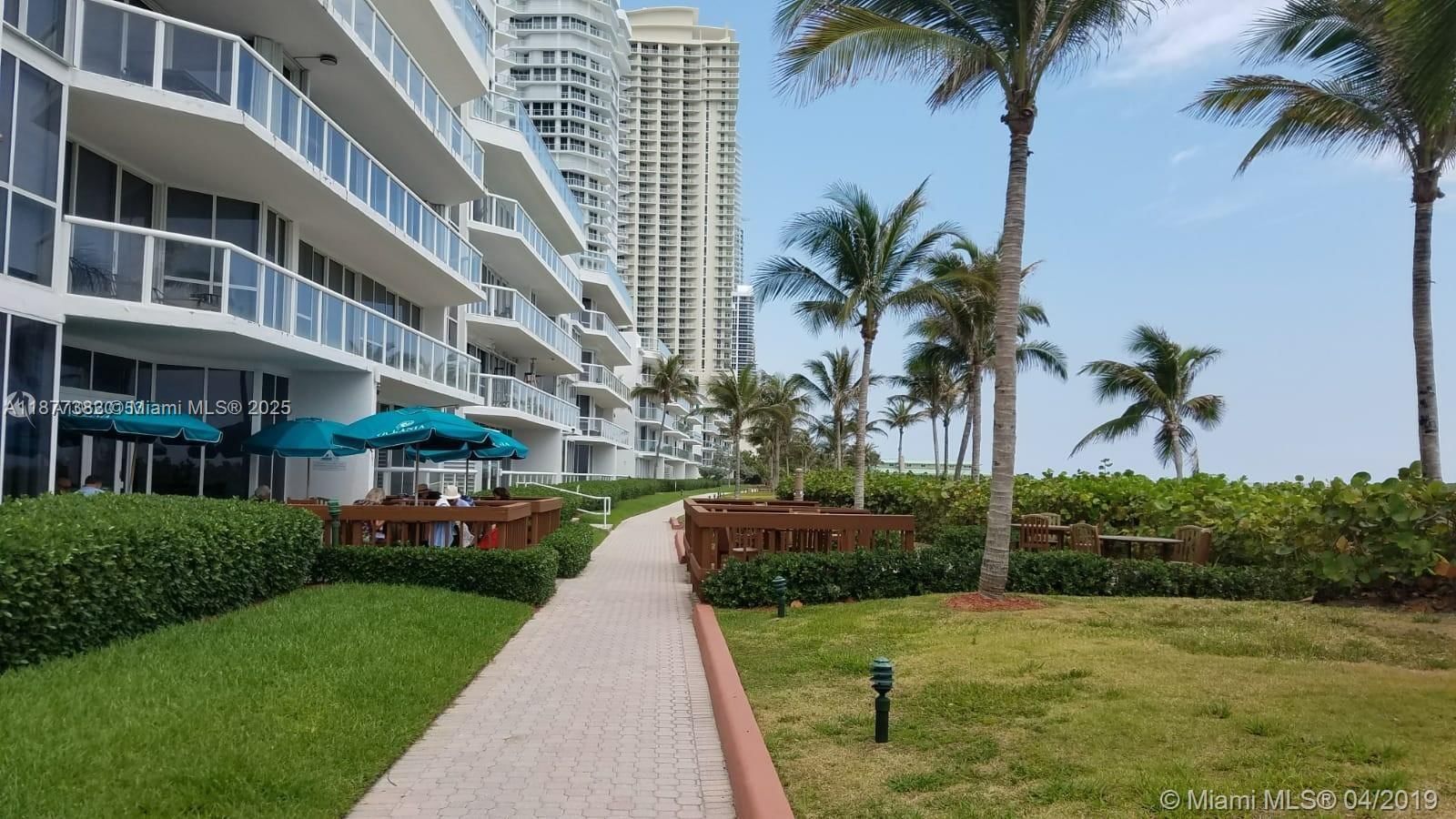 Real estate property located at 16445 Collins Ave #526, Miami-dade, Oceania Ii Condo, Sunny Isles Beach, FL