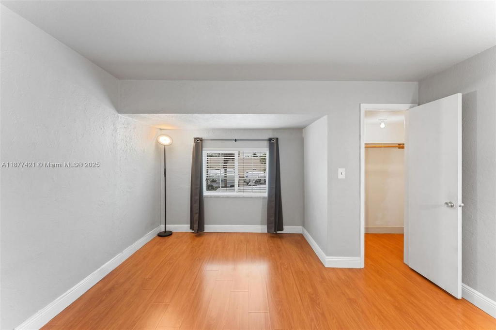 Real estate property located at 7025 19th Ct, Miami-dade, Chambers Land Company Sub, Hialeah, FL