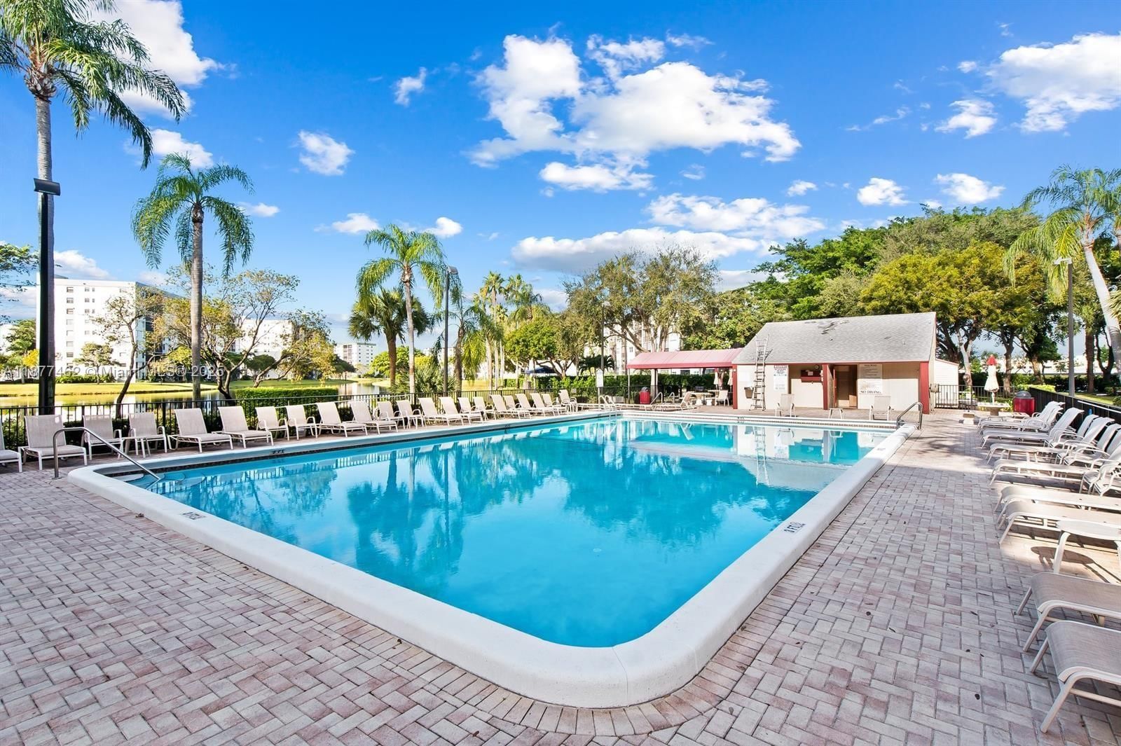 Real estate property located at 2106 Cypress Bend Dr #107, Broward, Cypress Bend Iv-11 Condo, Pompano Beach, FL