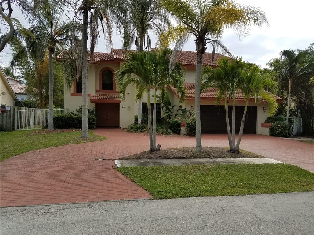 Real estate property located at 950 Hillcrest Dr #302, Broward, Hillcrest Country Club No, Hollywood, FL