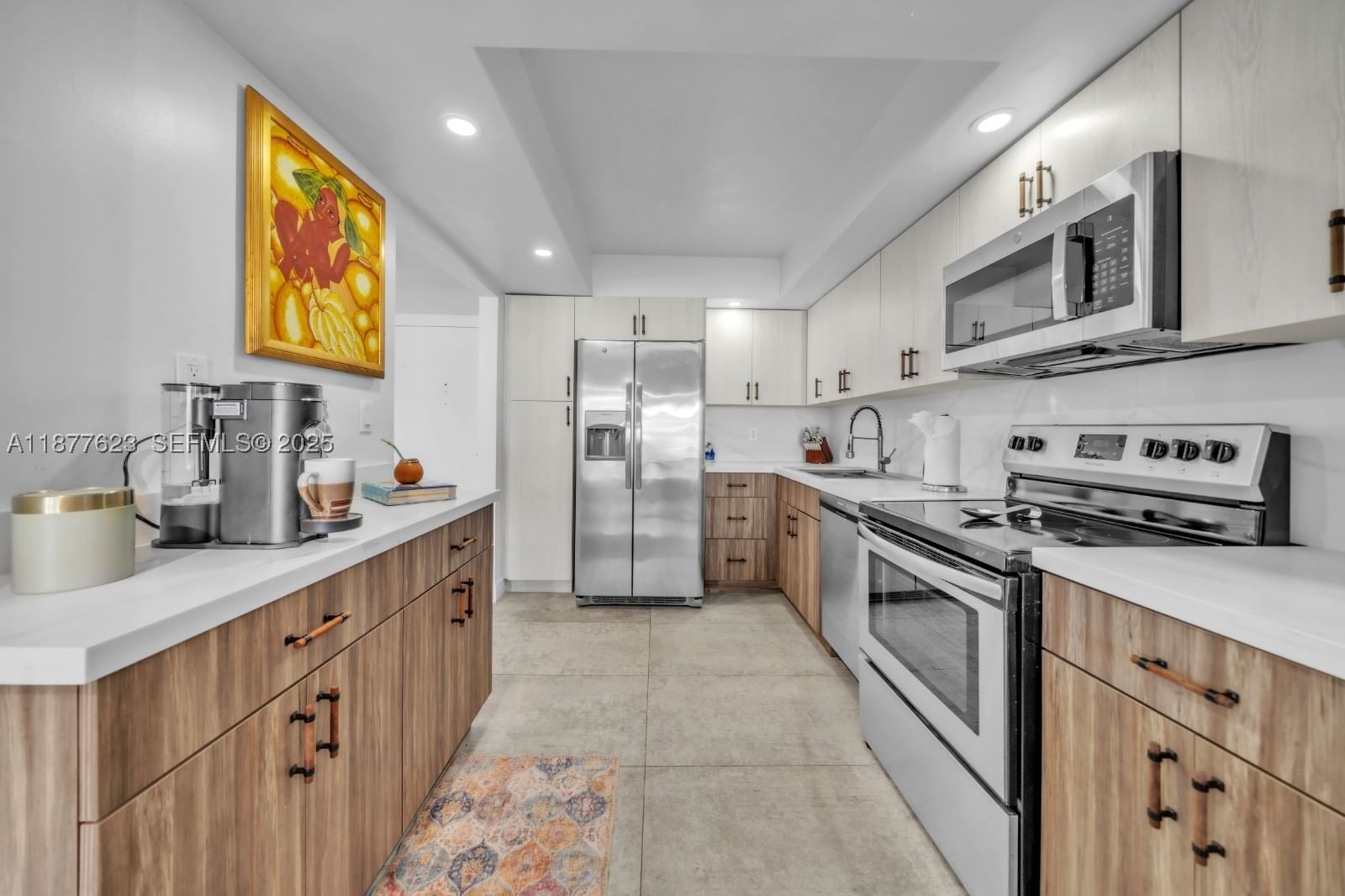 Real estate property located at 2401 Ocean Dr #2504, Broward, Britannia At Quadomain Co, Hollywood, FL