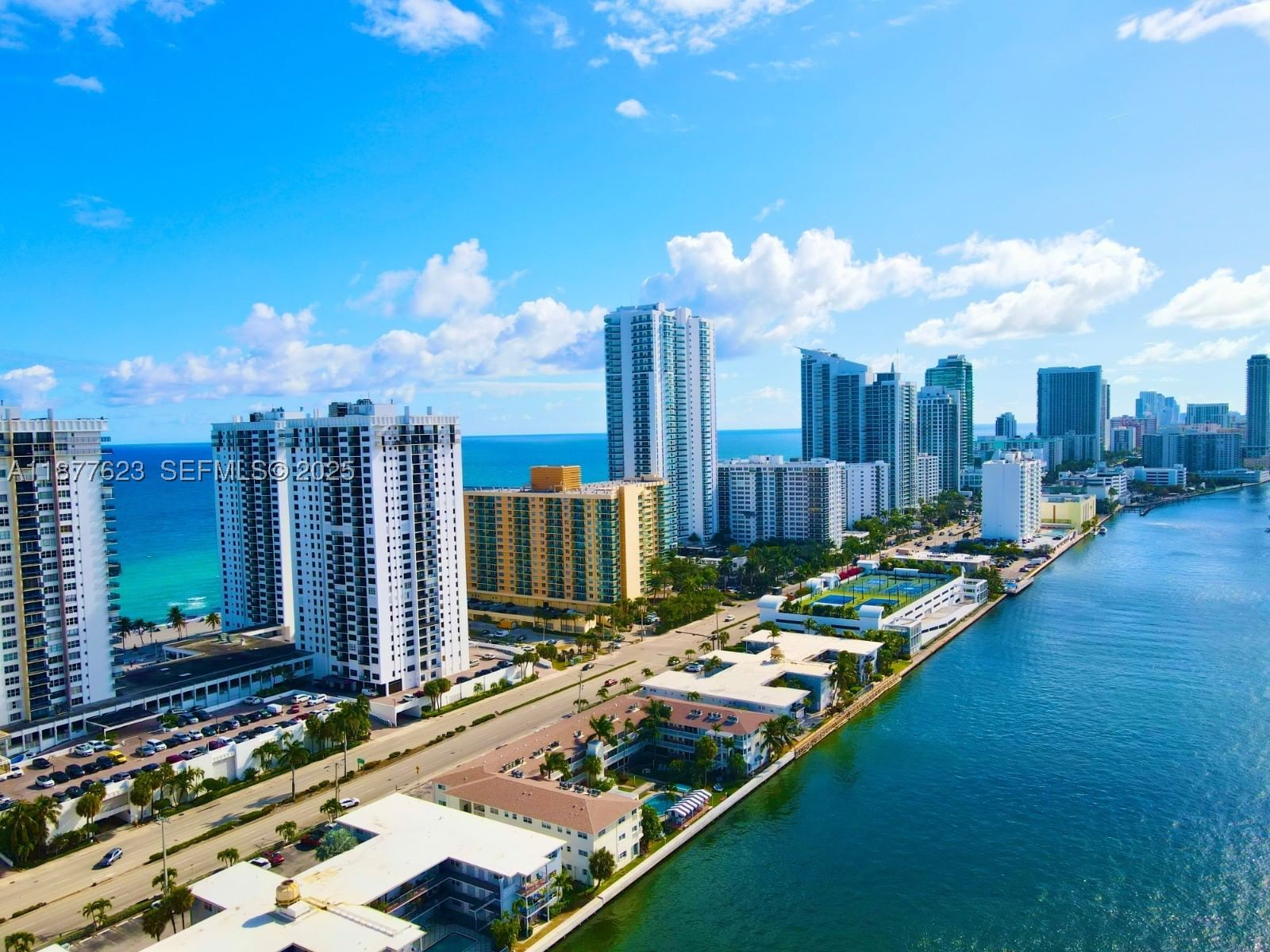 Real estate property located at 2401 Ocean Dr #2504, Broward, Britannia At Quadomain Co, Hollywood, FL