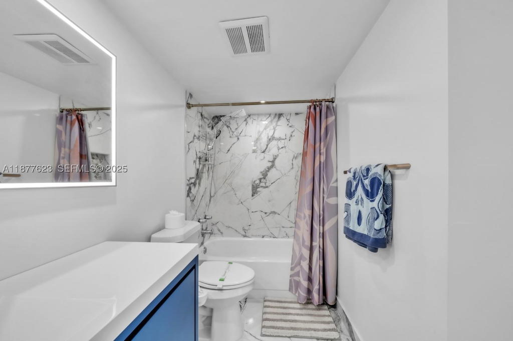 Real estate property located at 2401 Ocean Dr #2504, Broward, Britannia At Quadomain Co, Hollywood, FL