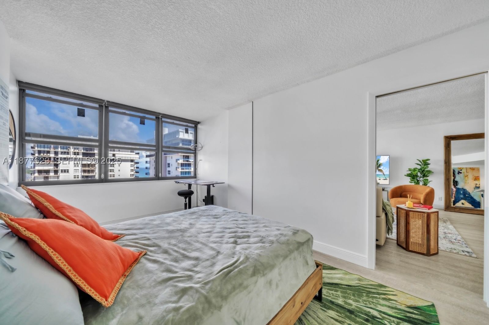 Real estate property located at 2401 Ocean Dr #2504, Broward, Britannia At Quadomain Co, Hollywood, FL
