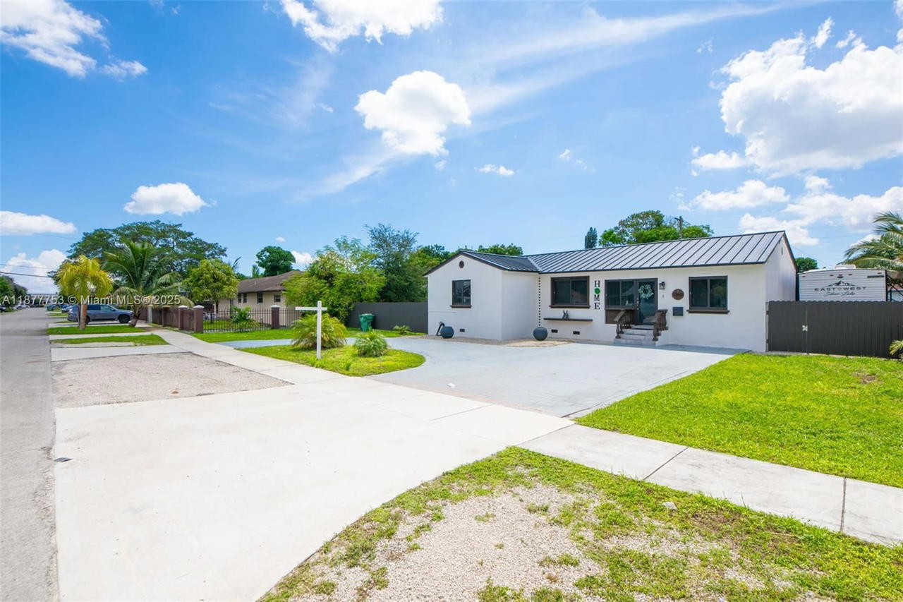Real estate property located at 1240 Peri St, Miami-dade, Plat No 1 Opa Locka, Opa Locka, FL