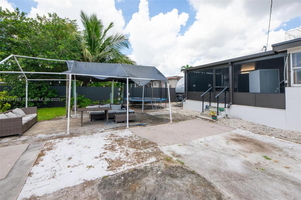 Real estate property located at 1240 Peri St, Miami-dade, Plat No 1 Opa Locka, Opa Locka, FL
