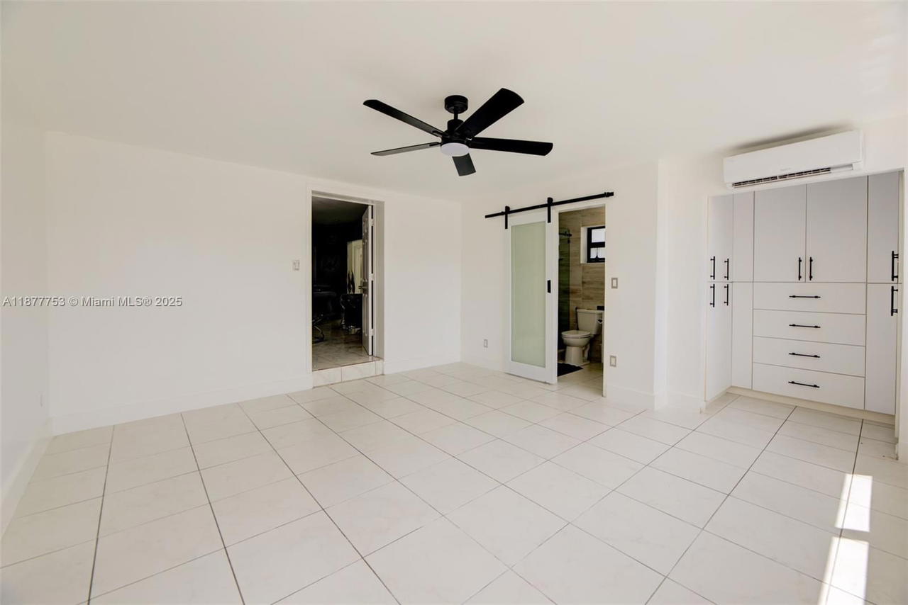 Real estate property located at 1240 Peri St, Miami-dade, Plat No 1 Opa Locka, Opa Locka, FL