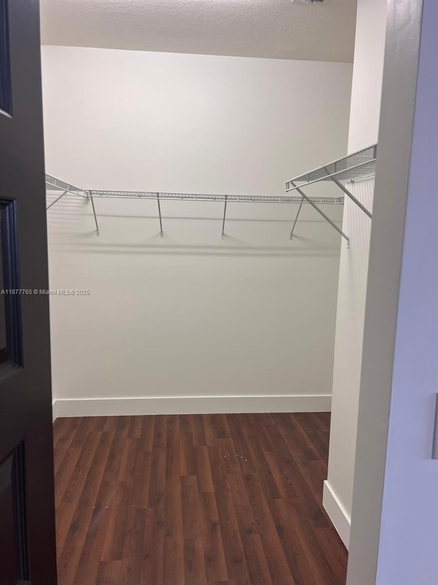 Real estate property located at 15680 91st Ct, Miami-dade, Dunnwoody Lake, Miami Lakes, FL