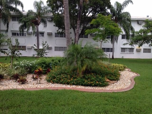 Real estate property located at 4701 Meridian Ave #512, Miami-dade, 4701 North Meridian Condo, Miami Beach, FL