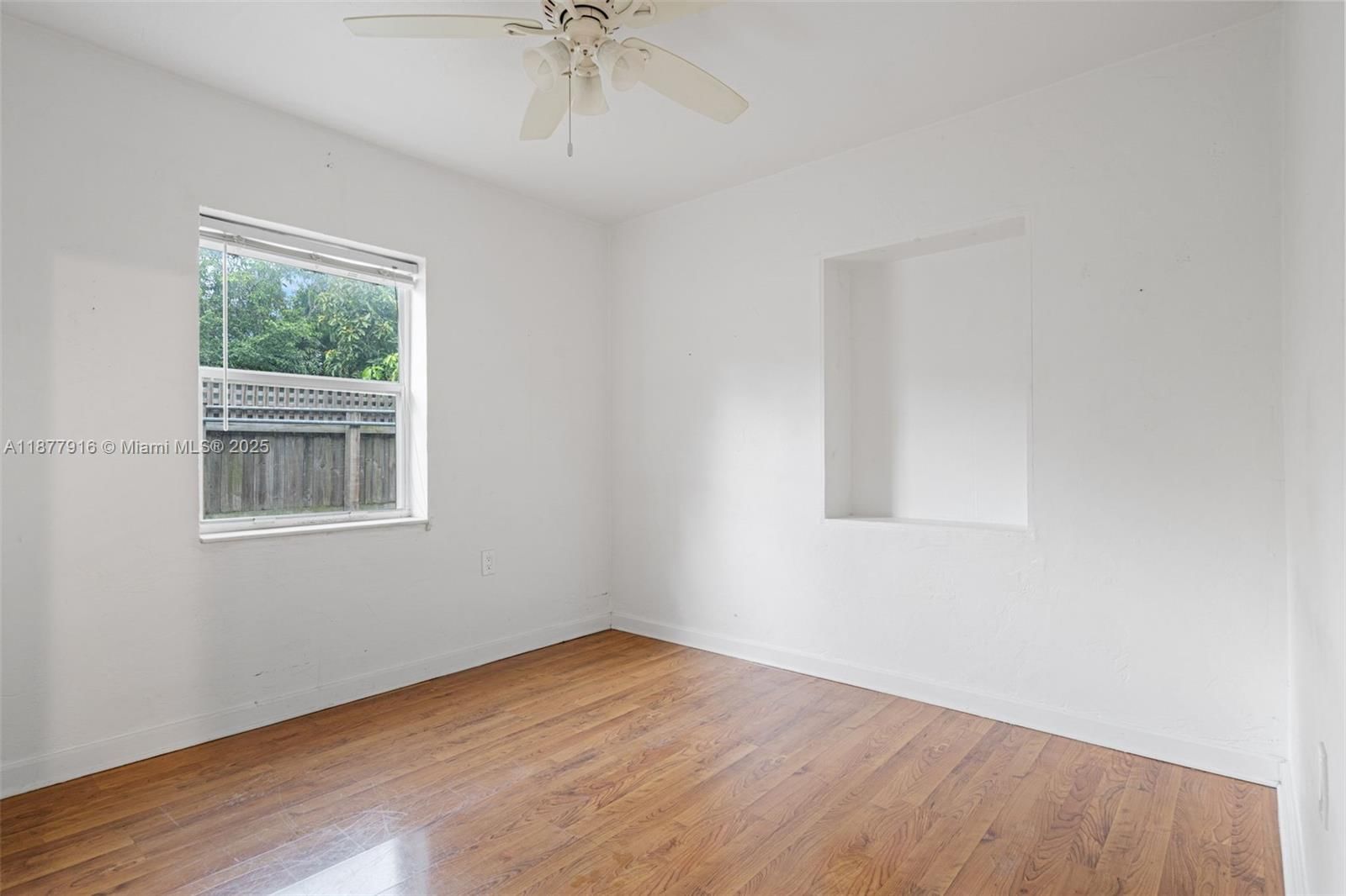 Real estate property located at 7862 67th Ave, Miami-dade, Ludlam-groves, South Miami, FL