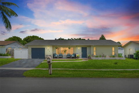 Real estate property located at 721 98th Ave, Broward, Pasadena Lakes South, Pembroke Pines, FL