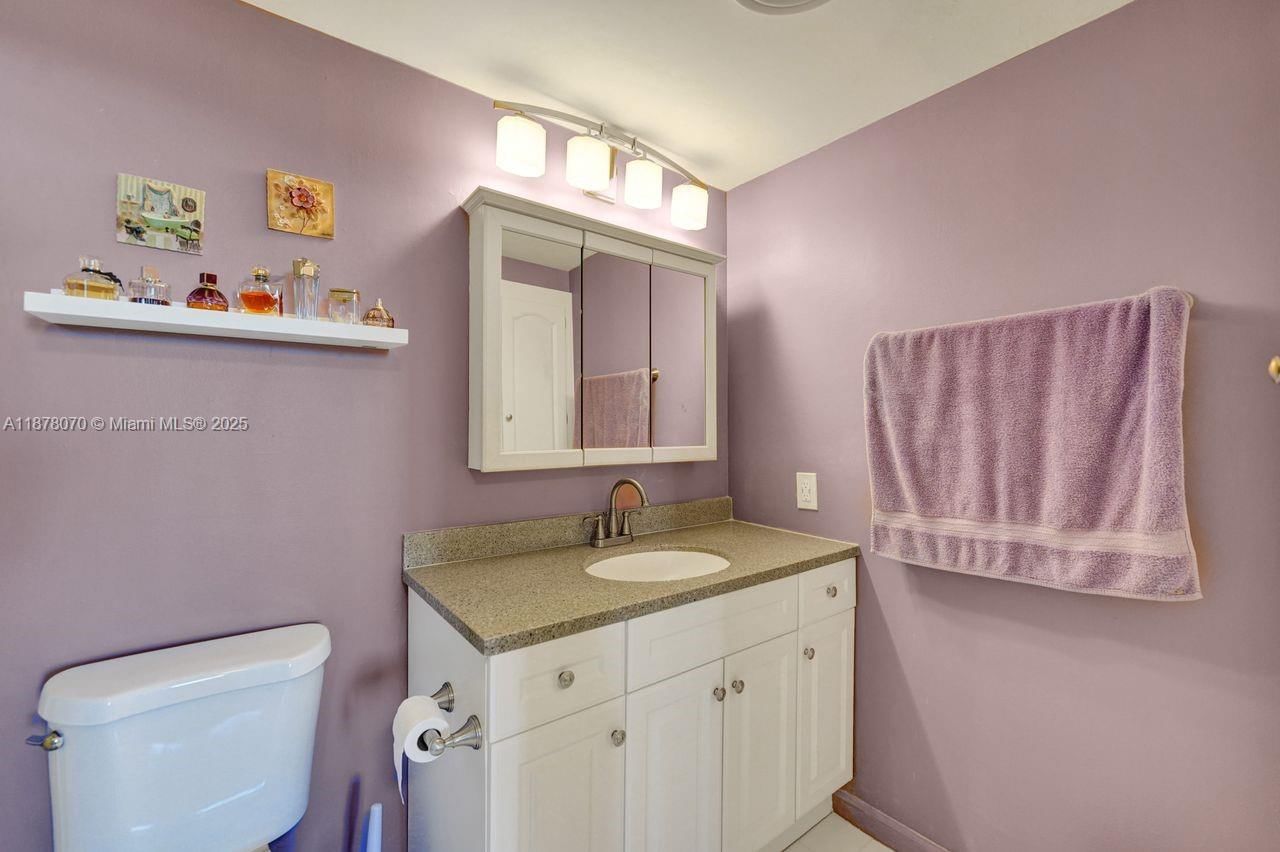 Real estate property located at 4001 Hillcrest Dr #403, Broward, Hillcrest East No 26 Cond, Hollywood, FL