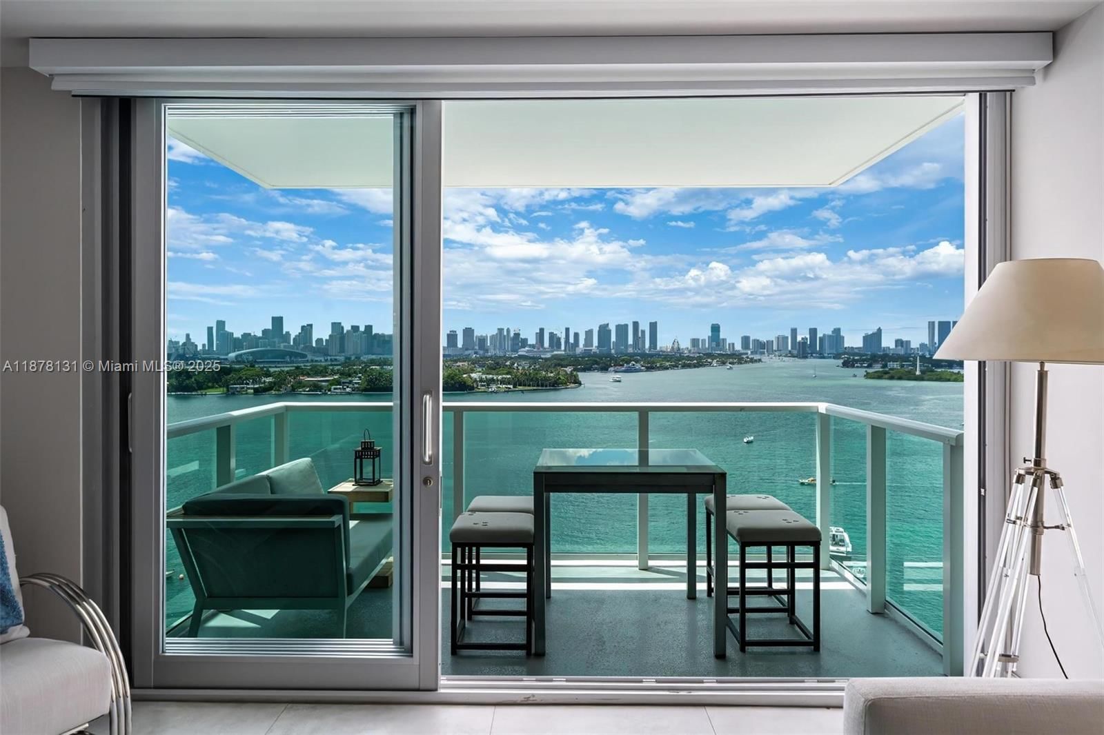 Real estate property located at 1000 West Ave #1515, Miami-dade, Mirador 1000 Condo, Miami Beach, FL