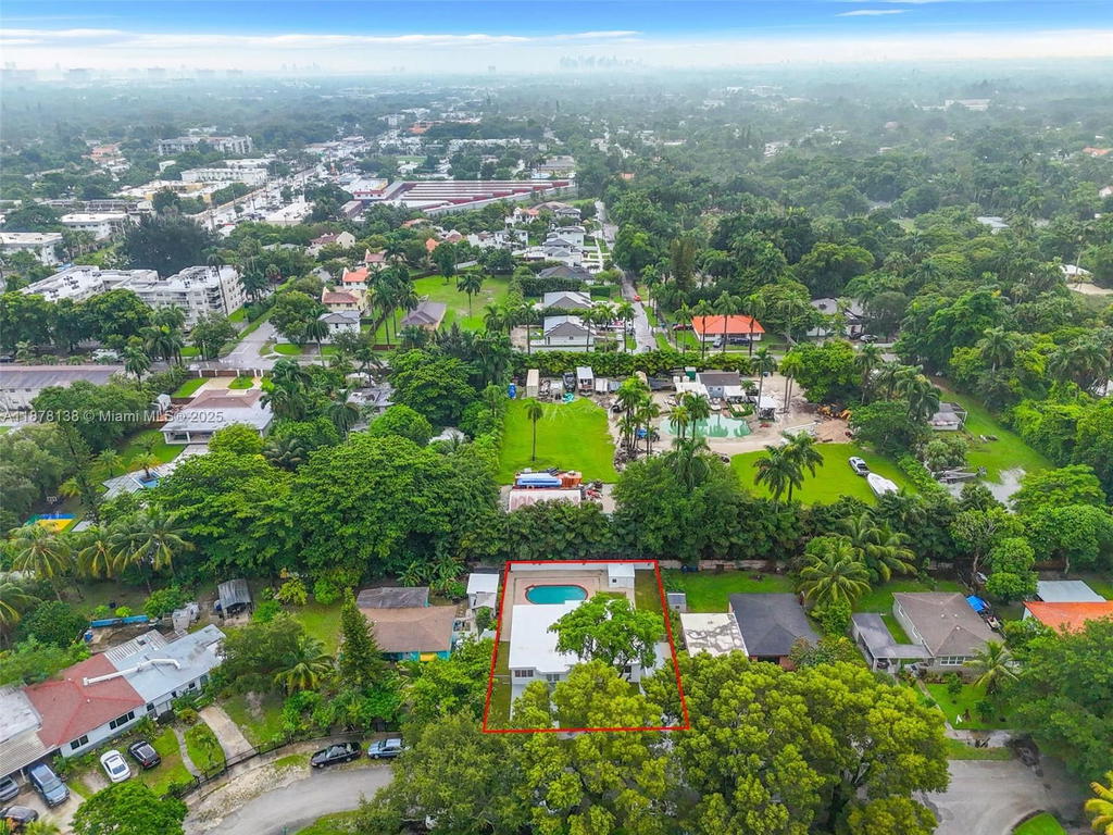 Real estate property located at 510 155th Ter, Miami-dade, Breezeswept Heights 1st A, Miami, FL