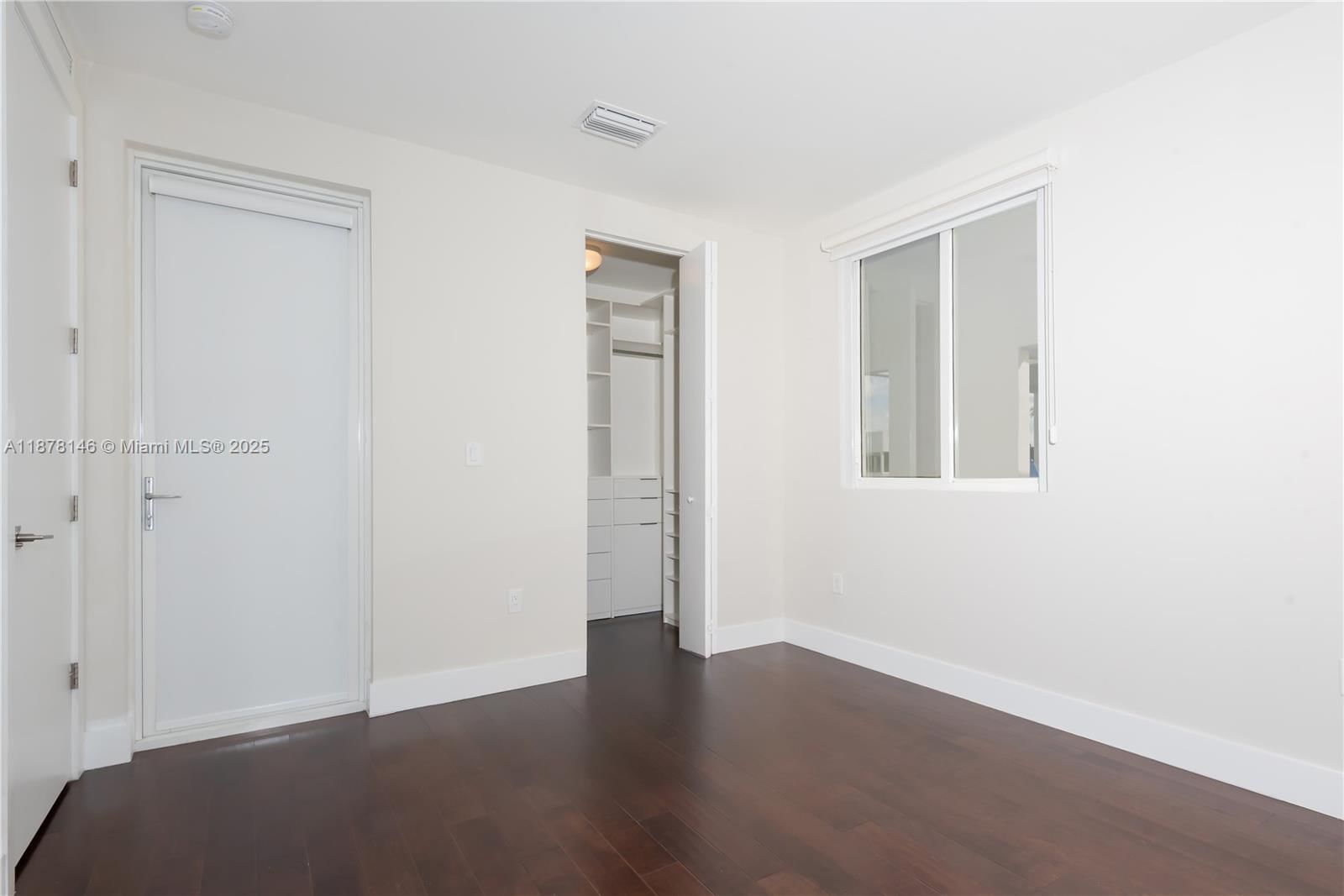 Real estate property located at 10050 74th Ter, Miami-dade, Doral Commons Residential, Doral, FL