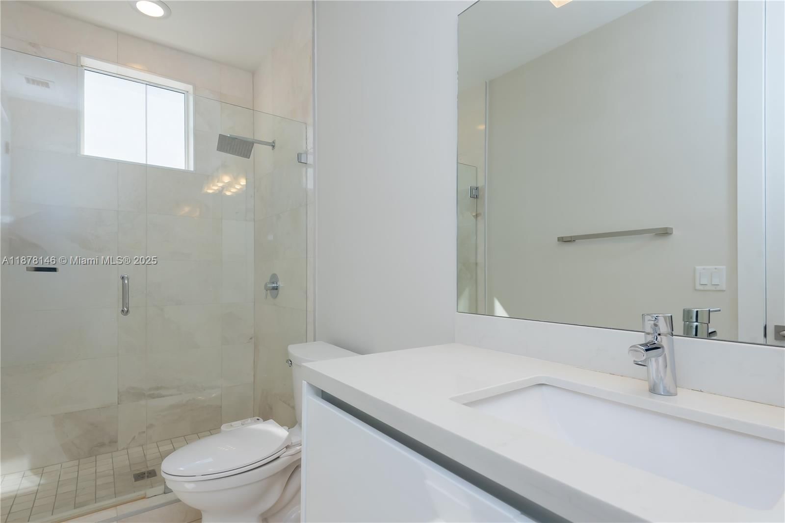 Real estate property located at 10050 74th Ter, Miami-dade, Doral Commons Residential, Doral, FL
