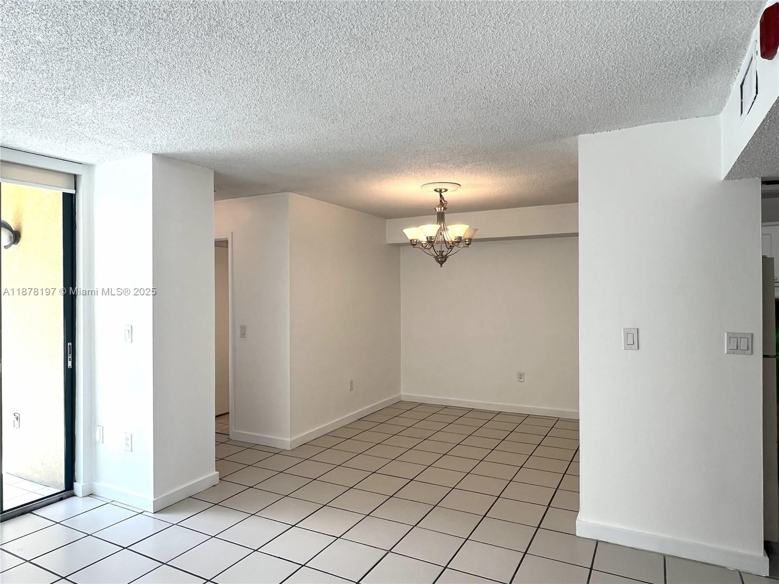 Real estate property located at 11780 18th St #203-2, Miami-dade, International Park I Cond, Miami, FL