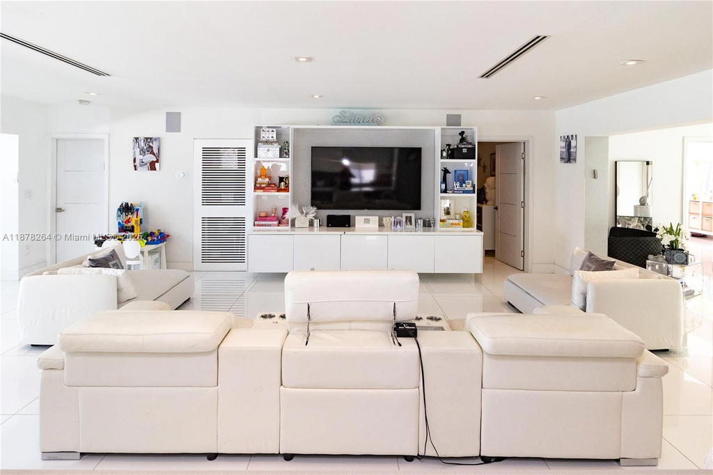 Real estate property located at 1215 Biscayne Point Rd, Miami-dade, Biscayne Point, Miami Beach, FL