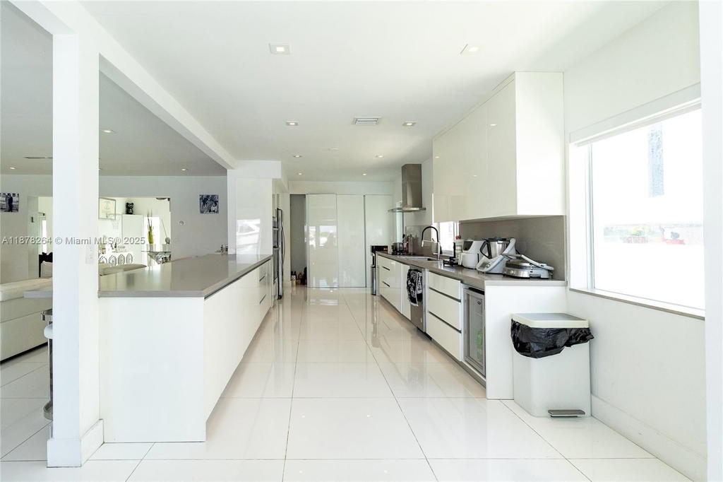 Real estate property located at 1215 Biscayne Point Rd, Miami-dade, Biscayne Point, Miami Beach, FL