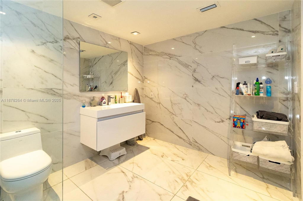 Real estate property located at 1215 Biscayne Point Rd, Miami-dade, Biscayne Point, Miami Beach, FL