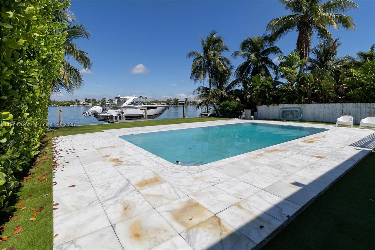 Real estate property located at 1215 Biscayne Point Rd, Miami-dade, Biscayne Point, Miami Beach, FL