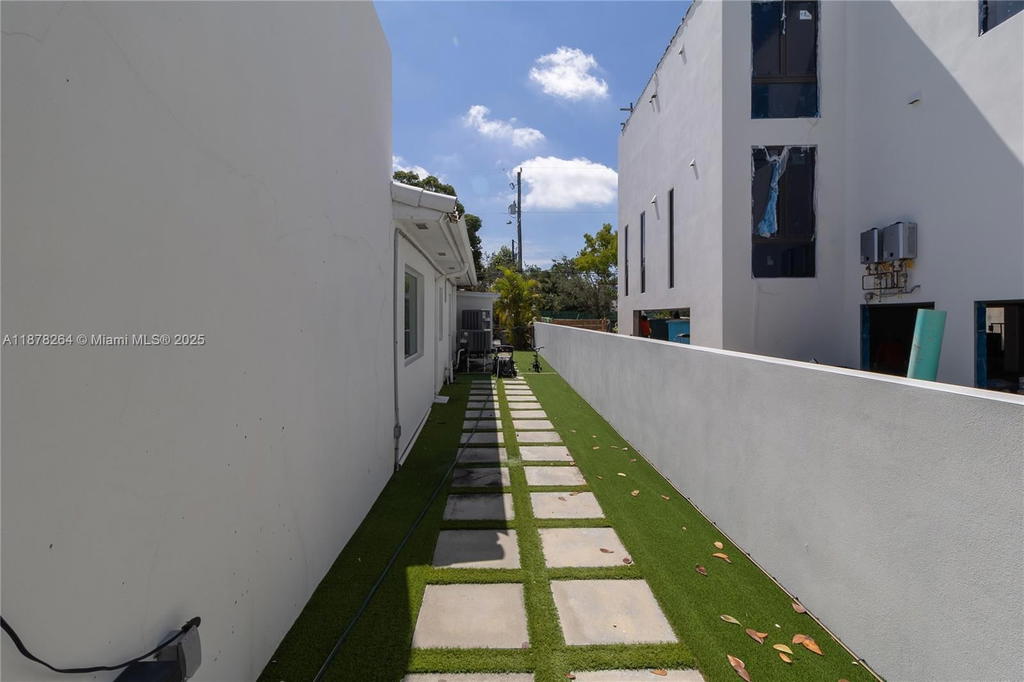 Real estate property located at 1215 Biscayne Point Rd, Miami-dade, Biscayne Point, Miami Beach, FL