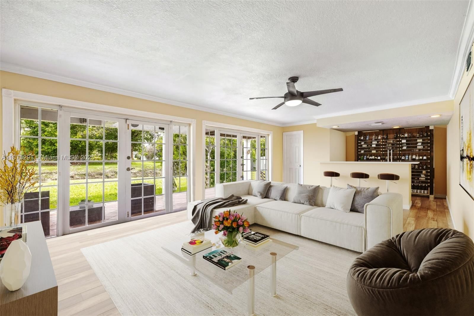 Real estate property located at 16530 Royal Poinciana Ct, Broward, Bonaventure Lakes, Weston, FL