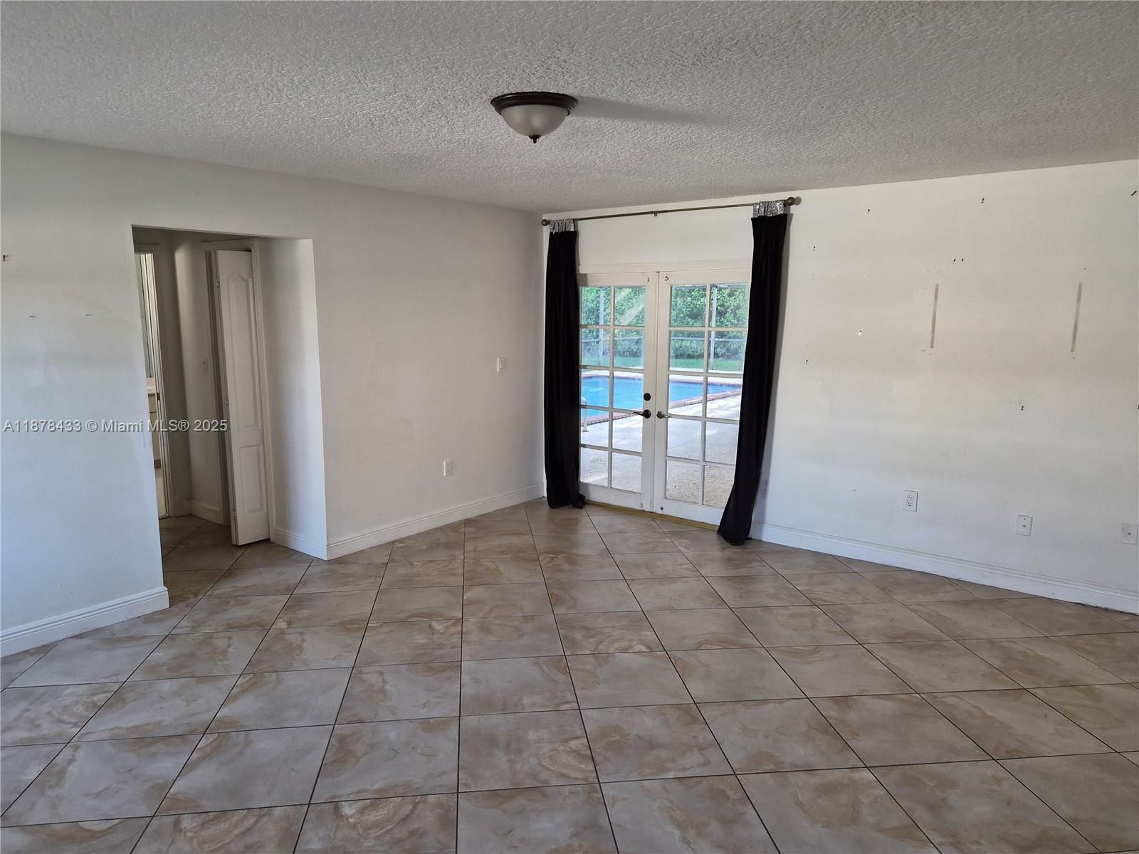 Real estate property located at 15246 146th St, Miami-dade, Country Walk Sec 6, Miami, FL