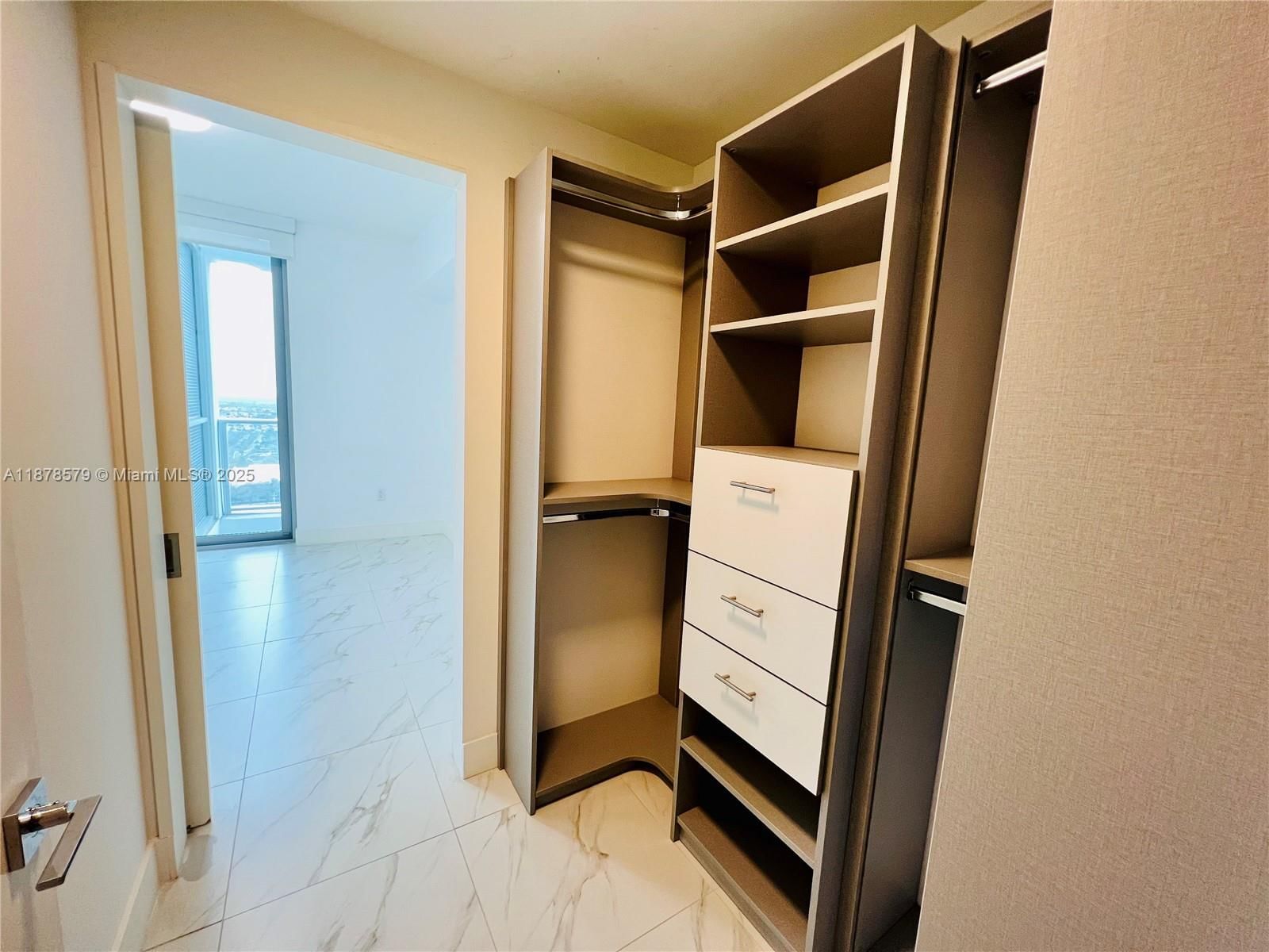 Real estate property located at 2000 Metropica Way #2406, Broward, Metropica North Tower One, Sunrise, FL