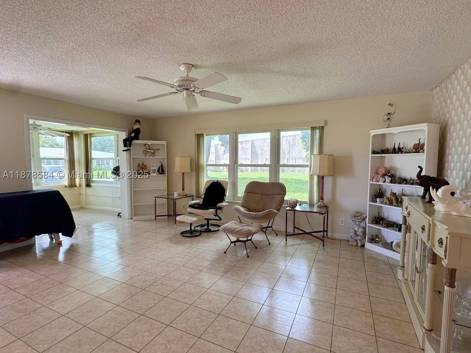 Real estate property located at 285 High Point Blvd A, Palm Beach, High Point Condo Sec 4, Boynton Beach, FL