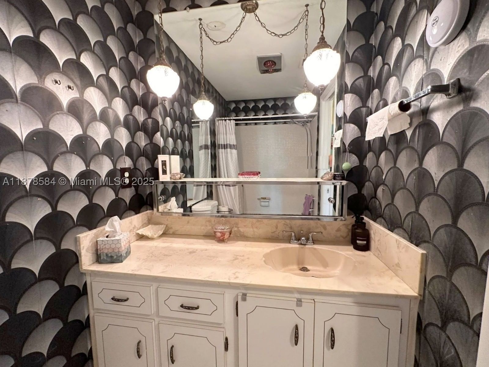 Real estate property located at 285 High Point Blvd A, Palm Beach, High Point Condo Sec 4, Boynton Beach, FL