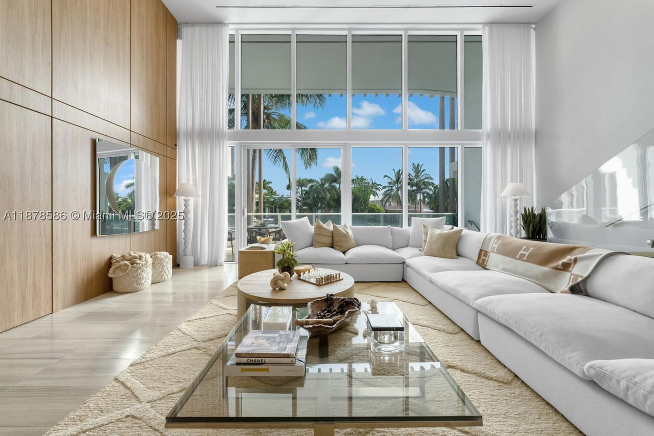 Real estate property located at 4701 Meridian Ave #222, Miami-dade, 4701 North Meridian Condo, Miami Beach, FL